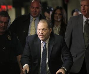 Wyrok Harveya Weinsteina unieważniony! Płakał łzami radości