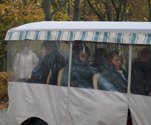 Zrobili z aktorów lalki