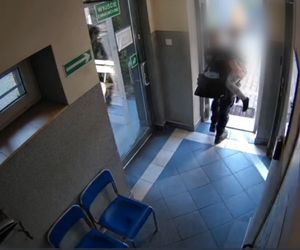 Dramat w Pszczynie. 5-latek w samej piżamie i skarpetkach błąkał się po ulicach
