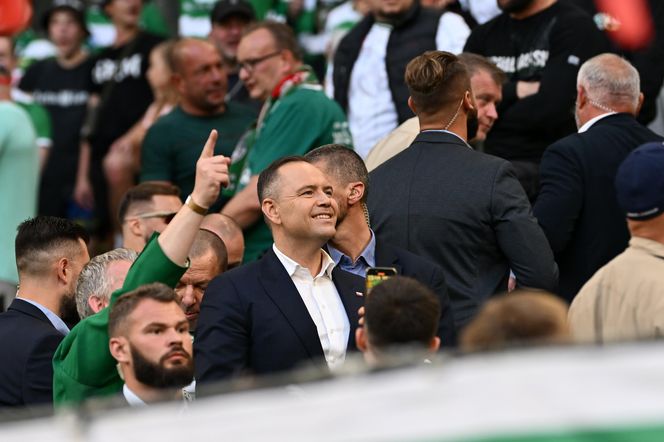 Prezydent RP w "młynie" Lechii Gdańsk! Karol Nawrocki zaskoczył kibiców