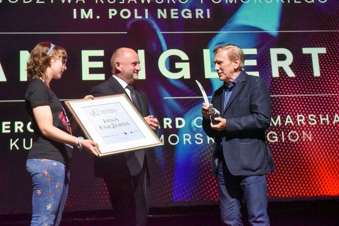 Gala Otwarcia 23. MFF BellaTOFIFEST. Legendy kina przyjechały do Torunia. Zdjęcia z imprezy