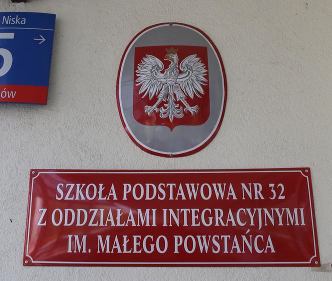 Ksiądz z katechetkami uratowali egzaminy