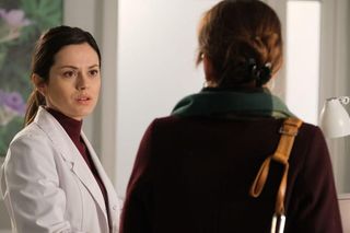 M jak miłość odc. 1867. Aneta (Ilona Janyst), Kasia (Paulina Lasota)