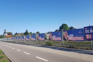 Plakaty wyborcze zalały cały Białystok. Wiszą już na każdym słupie. Sprawdźcie te najciekawsze [ZDJĘCIA]