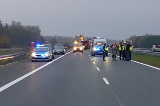 Wypadek śmiertelny na A4. 12-latek zginął przygnieciony busem. Szczegóły tragedii są porażające