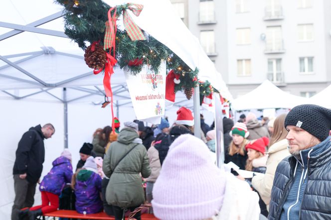 Manufaktura Świętego Mikołaja powróciła do Sosnowca. Warsztaty, jarmark, karuzele i inne atrakcje