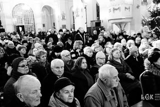 Uroczystości rocznicowe odbyły się w Kościele pw. Przemienienia Pańskiego i pod Pomnikiem Pamięci Powstańców Styczniowych na Placu Narutowicza