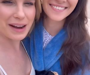 Pierwsza miłość. Angelika (Patrycja Franczak), Eliza (Anna Maria Sieklucka)