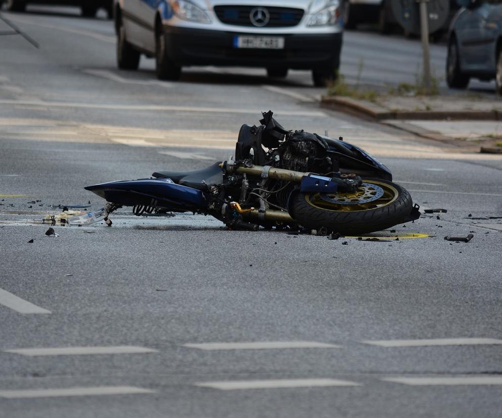 Tragiczny wypadek w Foluszu! Motocyklista zginął na miejscu