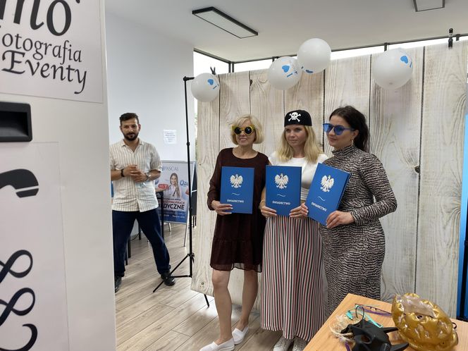Wakacyjny patrol Eska Summer City w olsztyńskim oddziale Szkoły Policealnej Pascal