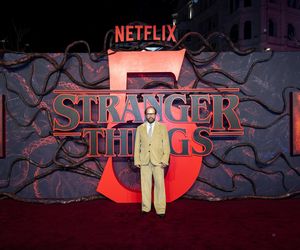 Polki podbijają premierę Stranger Things w Londynie. Sara James i Aga Grzelak na czerwonym dywanie [ZDJĘCIA]