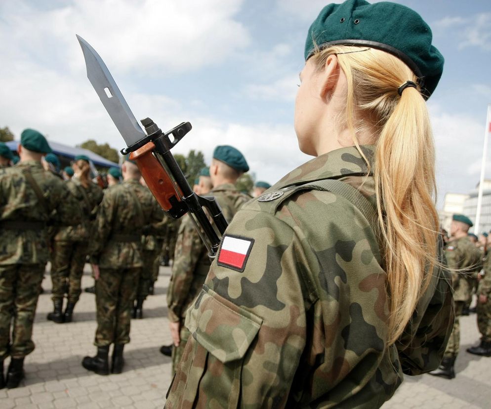 Dostawali 6300 zł miesięcznie za studiowanie i powtarzali w nieskończoność? MON mówi „dość”