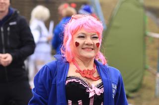 Z miłości do zimnych kąpieli. Tak wyglądało walentynkowe morsowanie w Zalewie Zemborzyckim