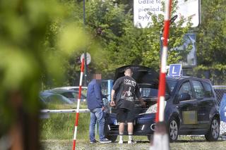 Allan zrobił prawko, będzie woził mamusię