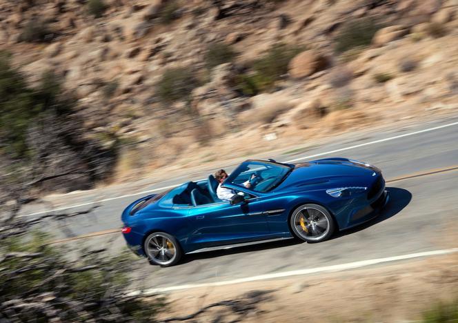 Aston Martin Vanquish Volante 2014