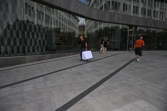 Zakupy Jennifer Lopez w Warszawie. Oto jej siatki