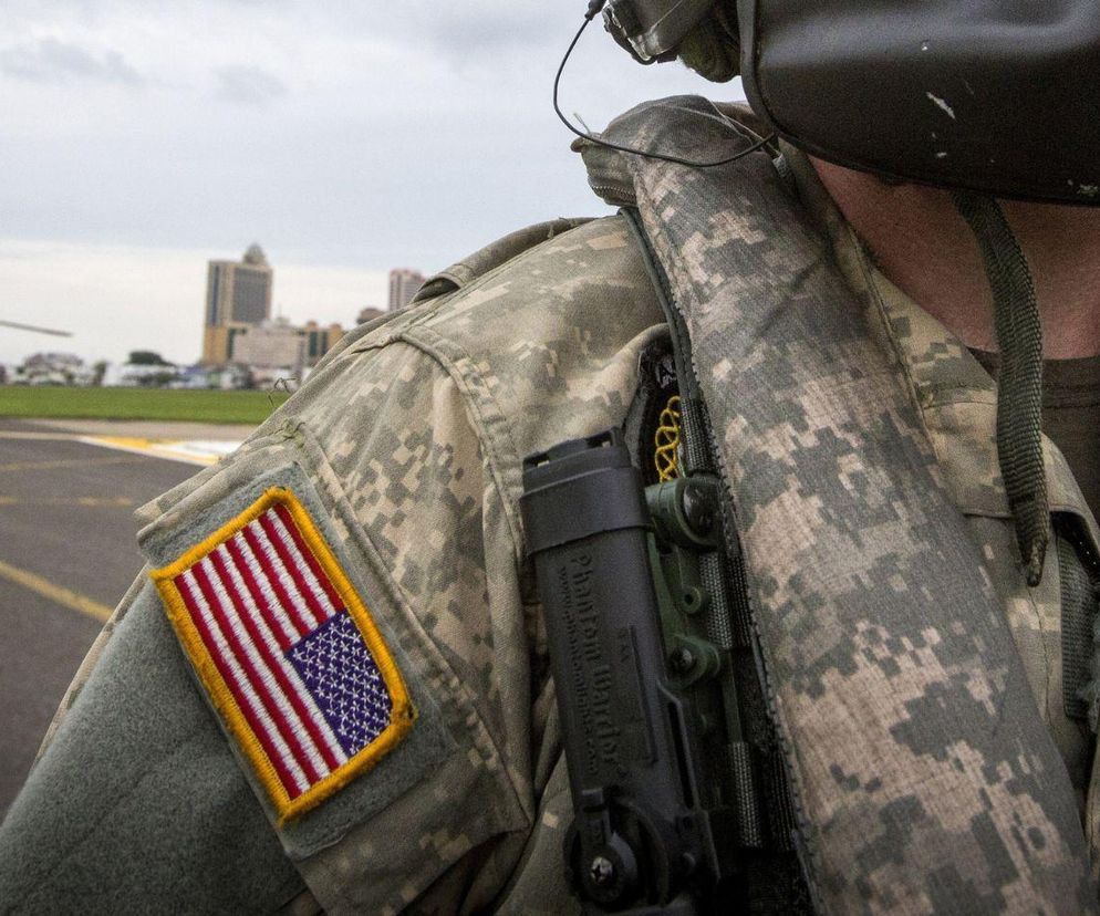 Groźny incydent w wojskowej bazie wojskowej. Wielka ewakuacja po otwarciu paczki z białym proszkiem