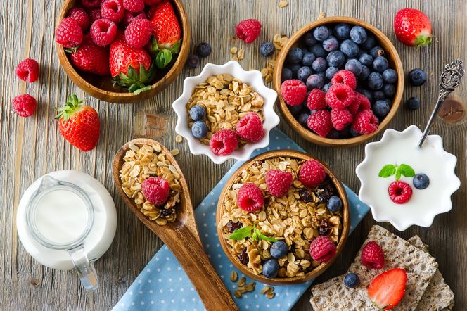 DIETA BOGATORESZTKOWA nie tylko na zaparcia. Na czym polega dieta wysokobłonnikowa?