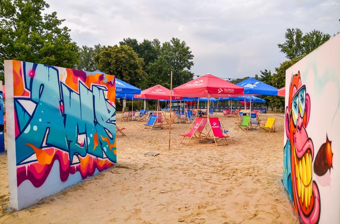 Tak wygląda sztuczna plaża przy Stadionie Śląskim. Rozkręcaliśmy tam imprezę w ramach Eska Summer City