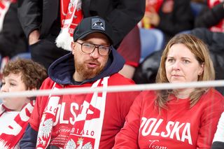 Kibice na meczu Polska -Nowa Zelandia na Stadionie Śląskim