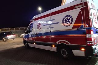 Skoda wjechała w stację benzynową