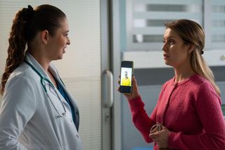 Na dobre i na złe odc. 952. Iga Kaczorowska (Anna Szymańczyk), Justyna ( Małgorzata Patryn-Gurłacz)