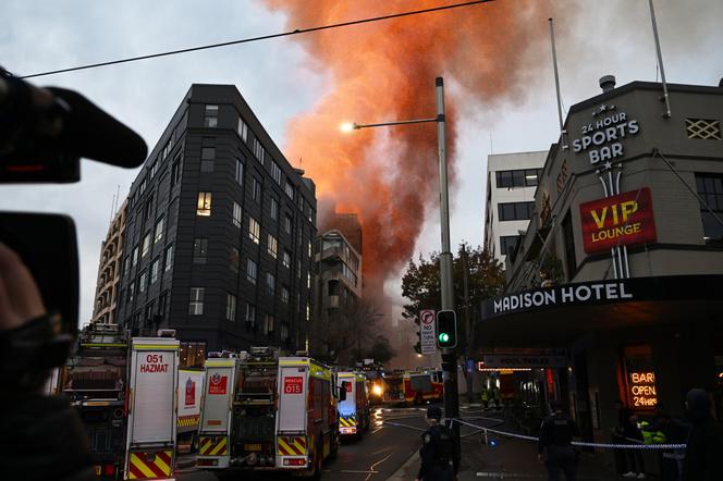 Pożar siedmiopiętrowego budynku w centrum Sydney