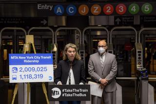 Dwa miliony przejechały metrem