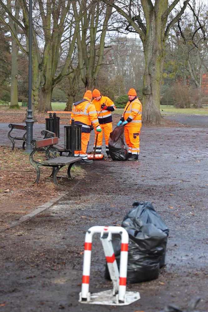 Trwają przygotowania do wiosny. Wielkie sprzątanie w łódzkich parkach