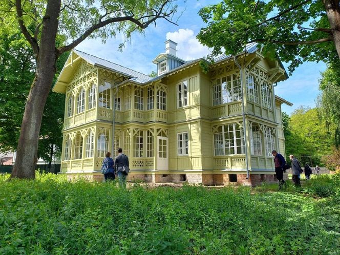 Świdermajer przy ul. Fletniowej 2 w Warszawie – po remoncie