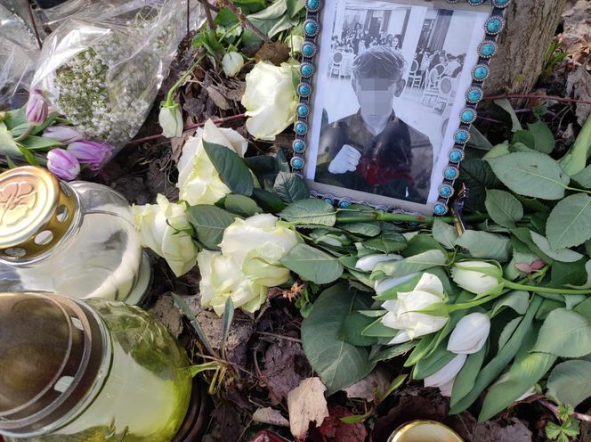 Tarnów. Nie żyje 16-letni Szymon. W miejscu tragedii palą się znicze