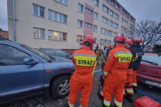 Wybuch pieca w bloku mieszkalnym w Strykowie w województwie łódzkim 