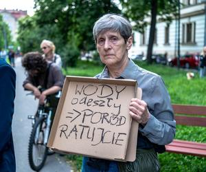 Protest Ani jednej więcej! w Krakowie 14.06.2023. Gdzie i o której odbędą się protesty?