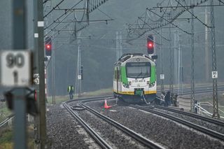 Trzeci stopień alarmowy na polskiej kolei. Co to oznacza dla pasażerów? 