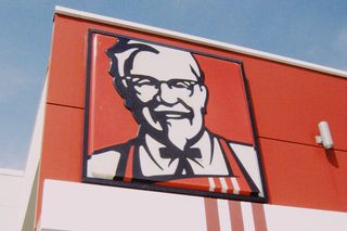 Szukasz sposobu na głód? Tak pracuje KFC w Święto Niepodległości w Szczecinie