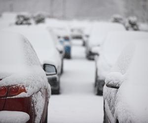 Atak zimy na Podkarpaciu i Podhalu! Spadło ponad 20 cm śniegu, trudne warunki na drogach! [ZDJĘCIA, WIDEO]