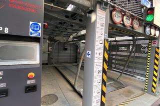 Automatyczny parking przy ulicy Tylnej Mariackiej w Katowicach