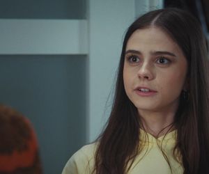 M jak miłość odc. 1889. Agnes (Amanda Mincewicz), Basia (Karina Woźniak)