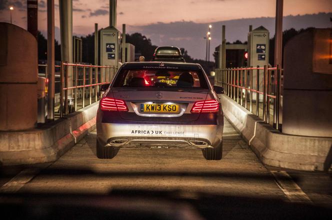 Mercedesm Klasy E 2 tysiące kilometór na baku