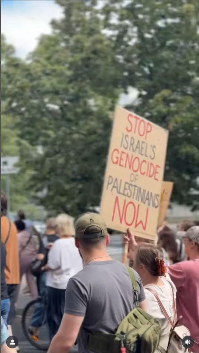 Maja Bohosiewicz, Sonia Bohosiewicz, Anita Sokolowska wspierają Palestynę