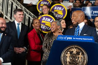 Nowy Jork obiecuje 80 tys. mieszkań w 15 lat
