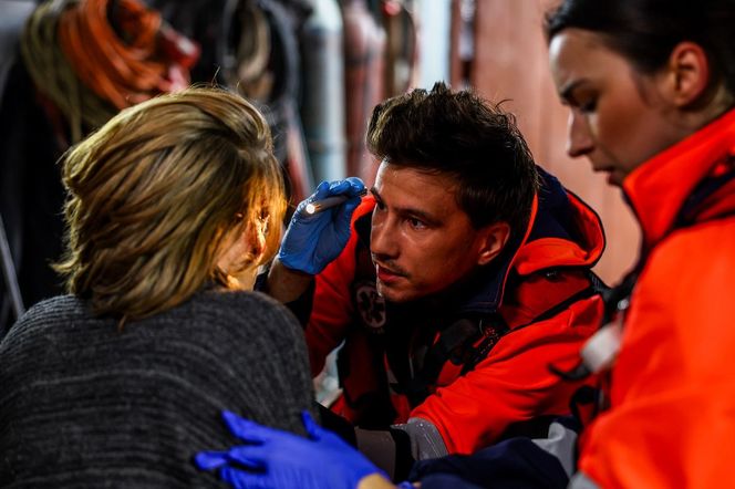 Szpital św. Anny, odcinek 3. Tomek (Piotr Nerlewski), Marta (Klaudia Koścista)