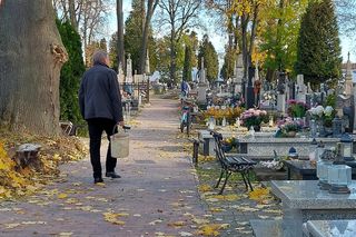 Przygotowania do Wszystkich Świętych Zamość