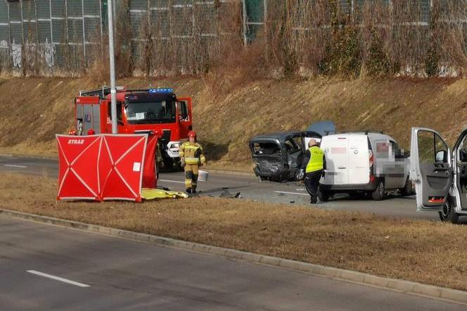 Śmiertelny wypadek w Częstochowie. Jedna osoba nie żyje, trzy są ranne w zdarzeniu na Korytarzu Północnym