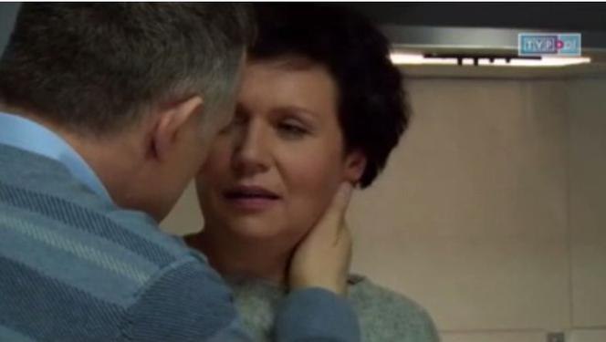 M jak miłość odcinek 1225. Marysia (Małgorzata Pieńkowska), Artur Rogowski (Robert Moskwa)
