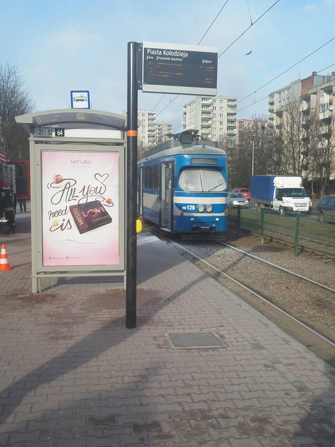 Kraków: Na przystanku Piasta Kołodzieja płonął tramwaj