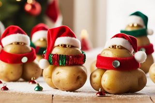 Tak sztuczna inteligencja widzi świąteczne kartki z Poznania