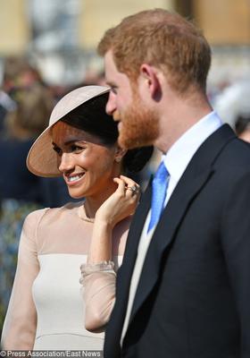 Meghan Markle i książę Harry po raz pierwszy oficjalnie jako małżeństwo