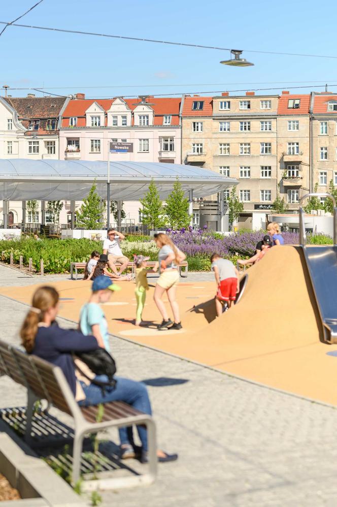 Rynek Łazarski 25