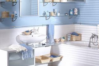 Niebieska łazienka - przytulne wnętrze